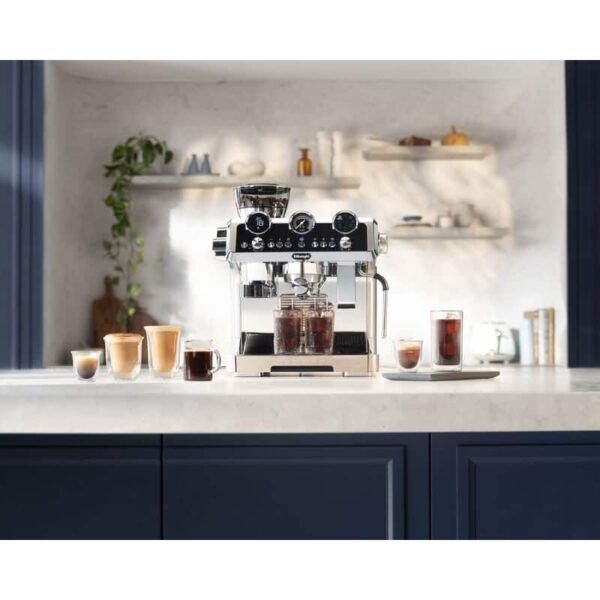 DeLonghi La Specialista Maestro Hot & Cold Brew Bean to Cup Coffee Machine - Silver | EC9865.M - Image 3